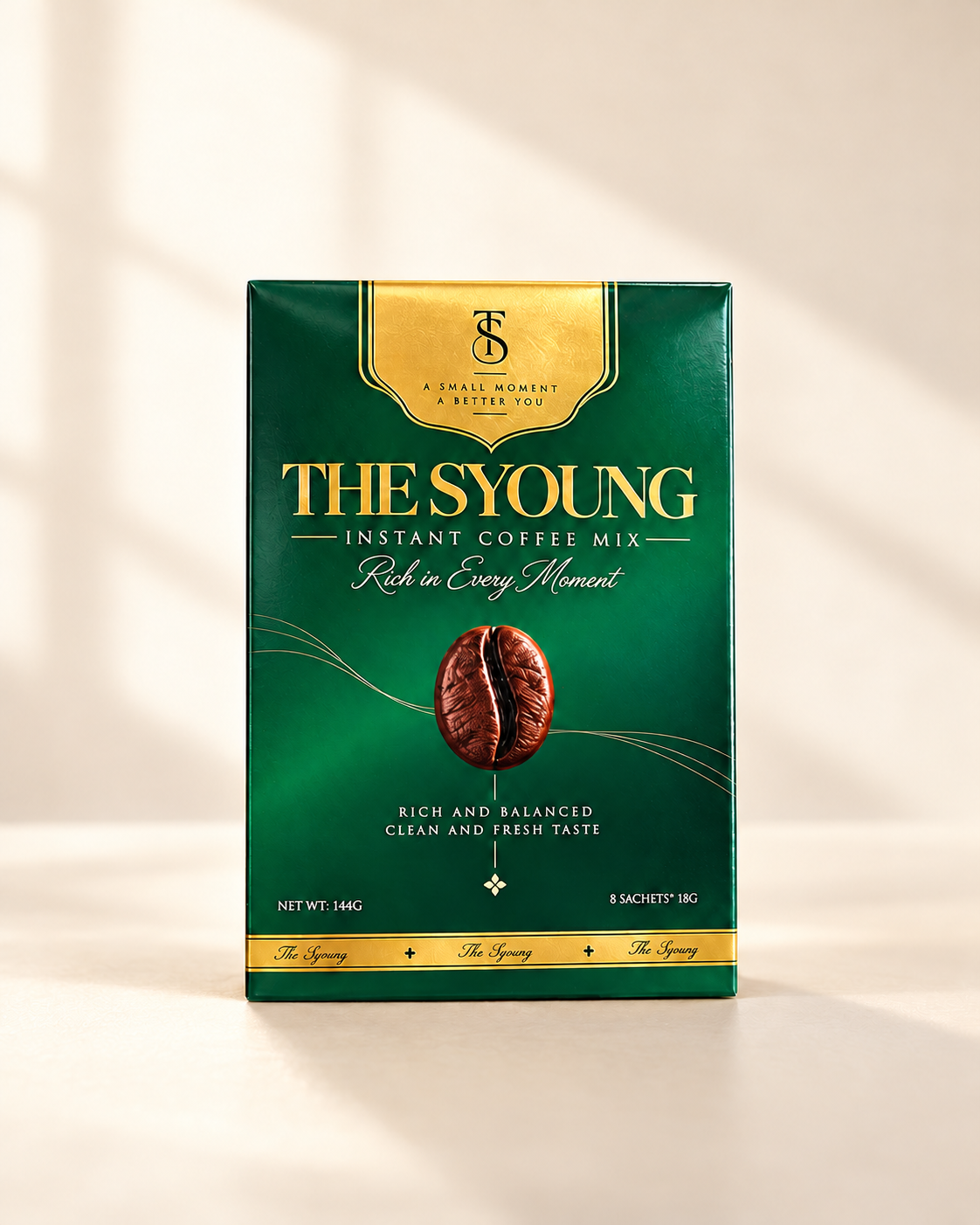 Hộp cà phê hòa tan The Syoung xanh lá 144 g, 8 gói, trên nền kem sữa